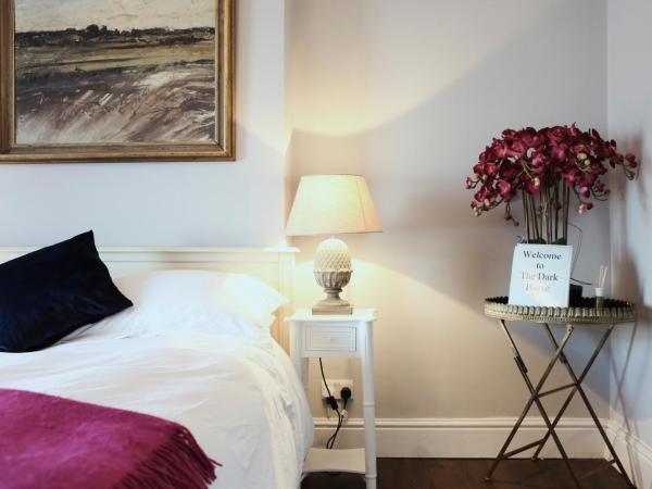 The Dark Horse Pub : photo 10 de la chambre chambre lit king-size