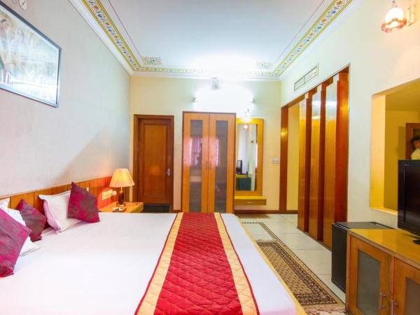 Hotel Shalimar : photo 4 de la chambre suite