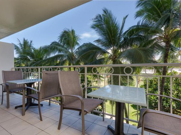 Castle Waikīkī Shore : photo 3 de la chambre suite 1 chambre avec vue sur le parc