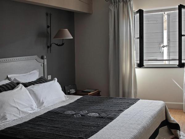 La Maison Sur La Sorgue - Esprit de France : photo 1 de la chambre suite greniers