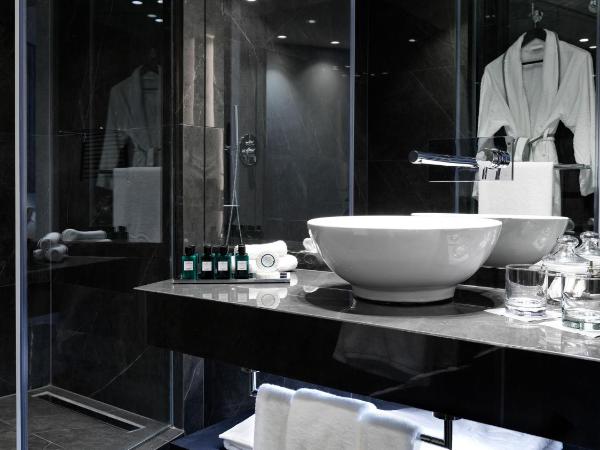 Sofitel Athens Airport : photo 10 de la chambre chambre lits jumeaux club de luxe - accès au salon