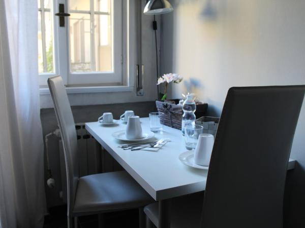 B&b My Bergamo : photo 6 de la chambre chambre double avec salle de bains privative