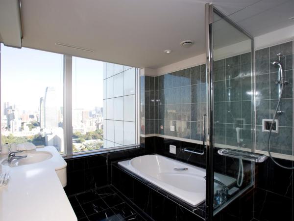 The Prince Park Tower Tokyo - Preferred Hotels & Resorts, LVX Collection : photo 5 de la chambre chambre lit-king size d'angle panoramique - non-fumeurs