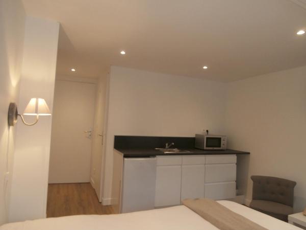 au Claire de lune : photo 4 de la chambre chambre double confort avec balcon