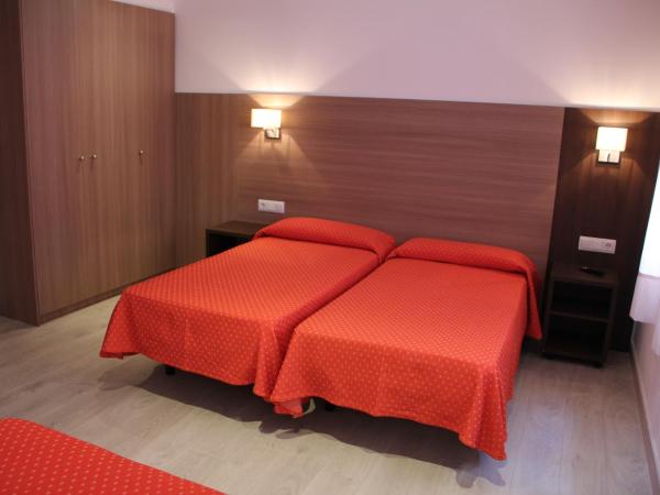 Hotel Victoria : photo 3 de la chambre chambre quadruple