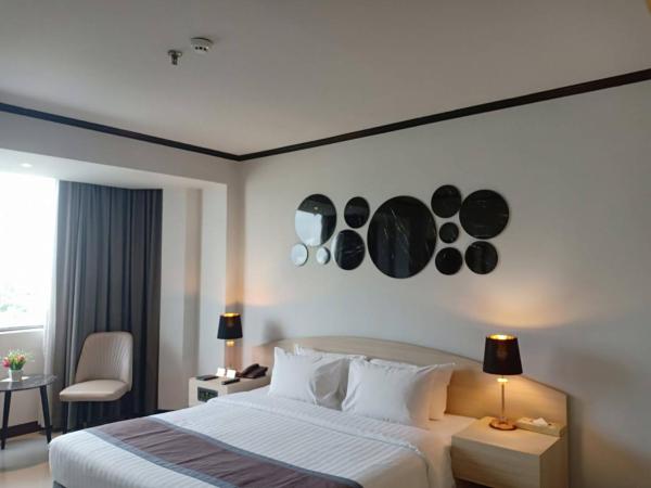 The Maruay Garden Hotel : photo 4 de la chambre chambre double ou lits jumeaux deluxe - vue sur ville 