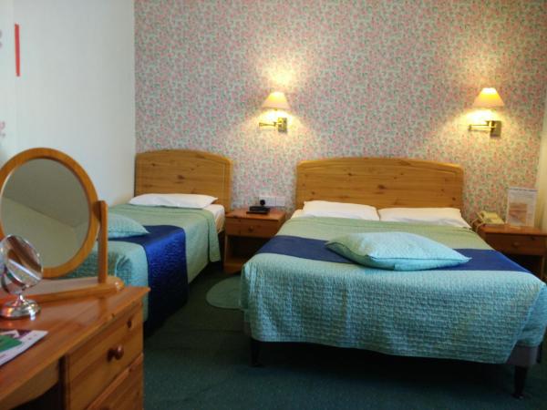 River Hotel : photo 3 de la chambre chambre familiale standard avec salle de bains privative