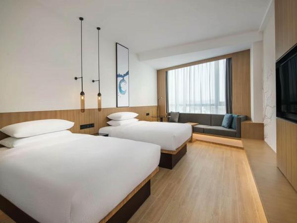 Fairfield by Marriott Guangzhou Tianhe Park : photo 4 de la chambre chambre standard lit queen-size