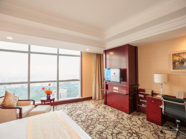 Soluxe Hotel Guangzhou - Overseas Buyers Registration Service&Canton Fair Free Shuttle Bus 15 Oct to 04 Nov : photo 3 de la chambre chambre lit king-size supérieure - vue sur jardin