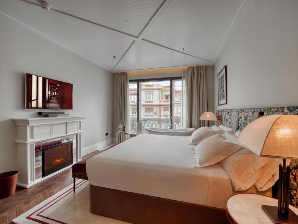 BLESS Hotel Madrid - The Leading Hotels of the World : photo 3 de la chambre suite studio - vue sur velázquez