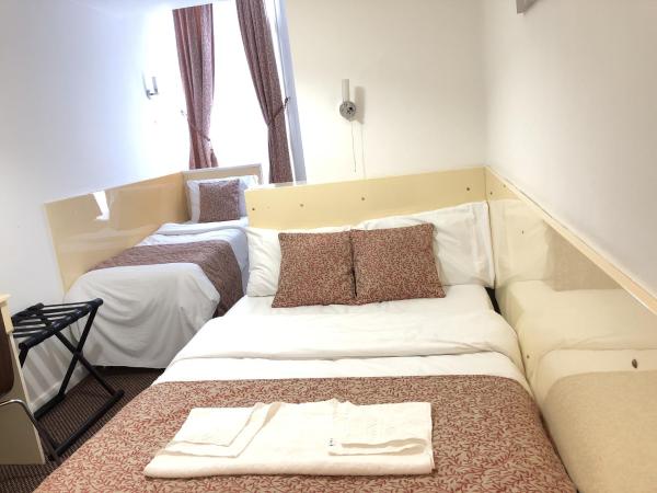 Earls Court Hotel : photo 10 de la chambre chambre triple