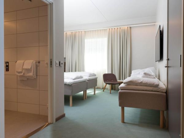 Thon Partner Hotel Parken : photo 5 de la chambre standard room triple/family