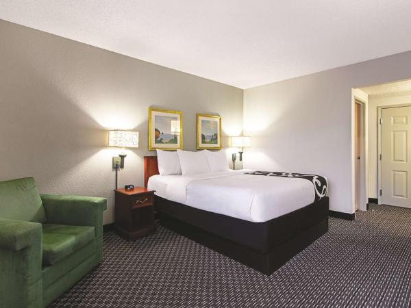 La Quinta Inn by Wyndham Ft. Lauderdale Tamarac East : photo 5 de la chambre chambre lit king-size deluxe