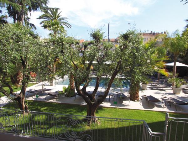 GOLDEN TULIP CANNES HOTEL de PARIS : photo 9 de la chambre suite en duplex