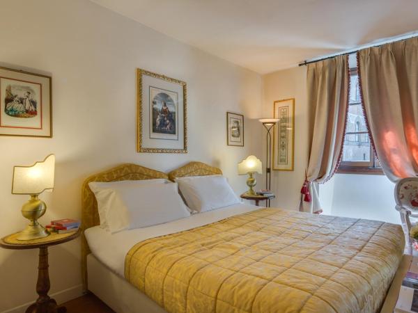 La Casa Del Garbo - Luxury Rooms & Suite : photo 6 de la chambre suite junior