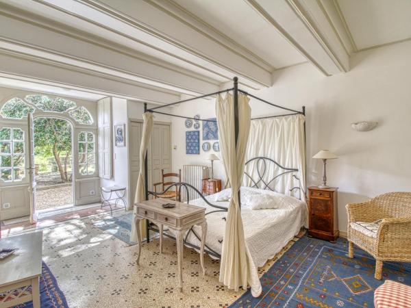 Mas d'Escattes : photo 1 de la chambre appartement - rez-de-chaussée