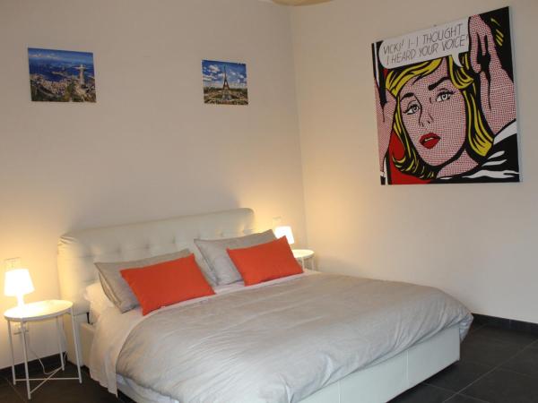 B&b My Bergamo : photo 2 de la chambre chambre double avec lit d'appoint