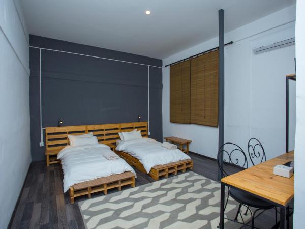 Yakety Yak Hostel : photo 2 de la chambre chambre lits jumeaux deluxe