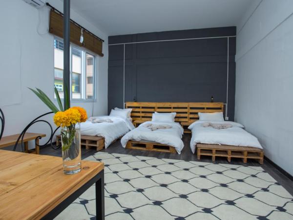 Yakety Yak Hostel : photo 3 de la chambre chambre lits jumeaux deluxe