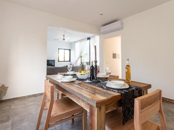 Panacea Condo Tulum : photo 2 de la chambre suite avec piscine privée