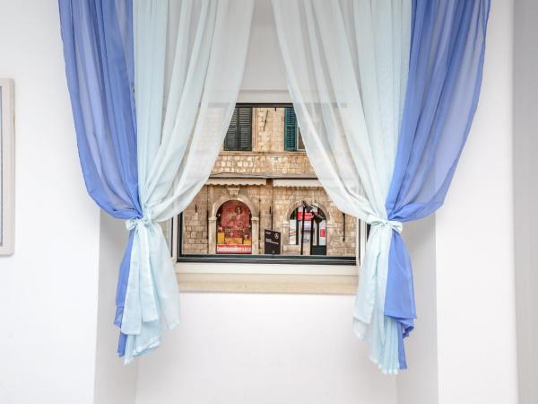 Studio Stradun : photo 1 de la chambre chambre supérieure lit queen-size