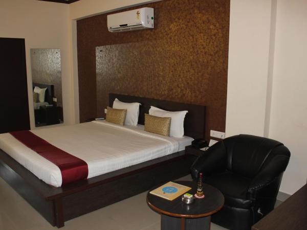 Hotel Savi Regency : photo 3 de la chambre chambre double super deluxe