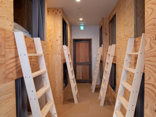 Guesthouse Akicafe Inn : photo 6 de la chambre lit superposé dans dortoir pour femmes