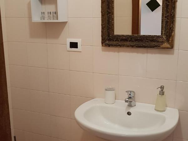 Albergo Ristorante San Giors : photo 2 de la chambre chambre lits jumeaux