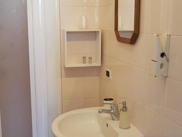 Albergo Ristorante San Giors : photo 2 de la chambre petite chambre double