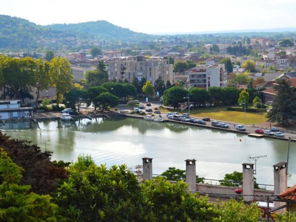VILLA SAINT VINCENT : photo 3 de la chambre chambre double - vue sur jardin