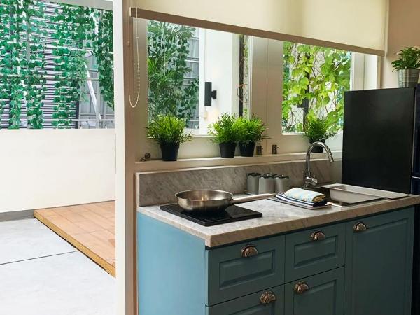 White Tree Residence : photo 5 de la chambre terrace garden suite