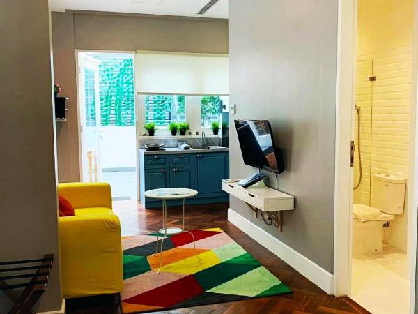 White Tree Residence : photo 4 de la chambre terrace garden suite