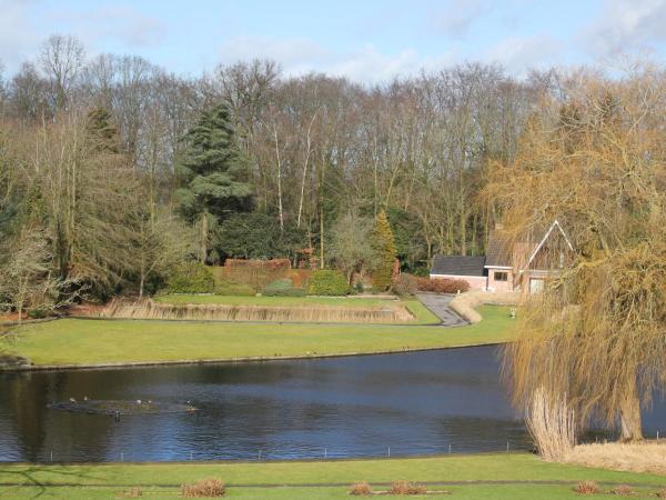Hotel Lodewijk Van Male : photo 1 de la chambre suite avec terrasse