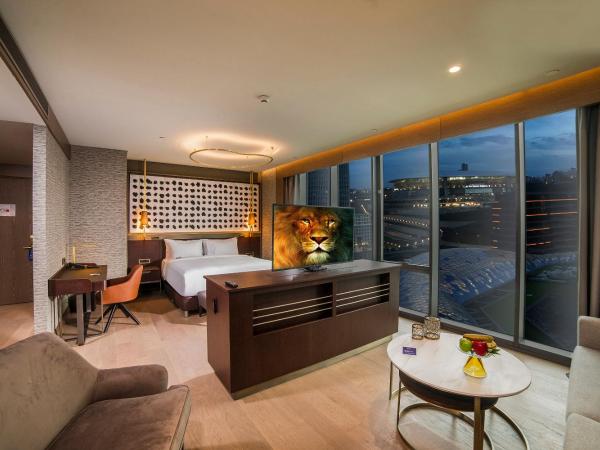 Radisson Collection Hotel, Vadistanbul : photo 6 de la chambre chambre collection premium - vue sur ville et forêt