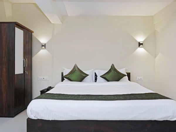 Treebo Lotus Baner : photo 3 de la chambre [sanitized] standard double room