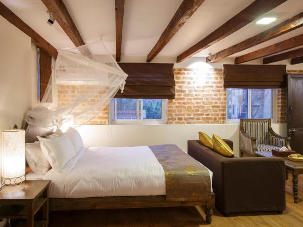 Thamel Villa Heritage Hotel : photo 4 de la chambre suite lit queen-size