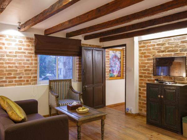 Thamel Villa Heritage Hotel : photo 3 de la chambre suite lit queen-size