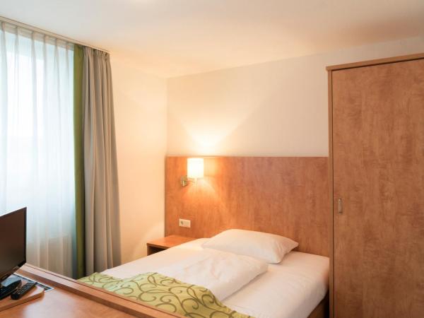 Hotel Mingarden : photo 2 de la chambre chambre familiale