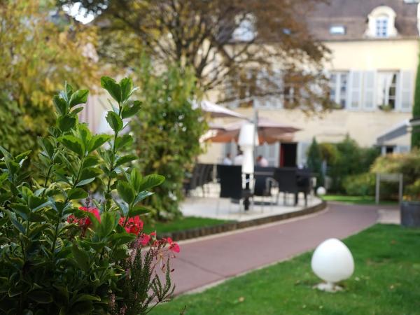 Maison Philippe Le Bon Hôtel, Restaurant & Bar le 19 : photo 5 de la chambre chambre familiale deluxe