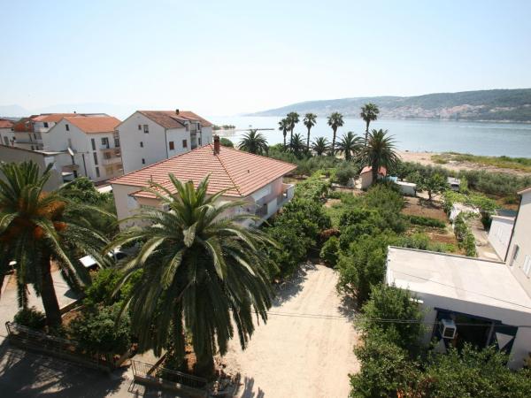 Villa Marija : photo 1 de la chambre appartement 2 chambres avec vue sur la mer (7 adultes)