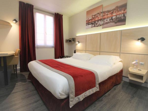 Best Western Lyon Saint-Antoine : photo 2 de la chambre chambre lit queen-size confort