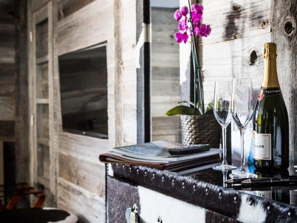 Hotel Farinet : photo 7 de la chambre chambre double ou lits jumeaux standard avec balcon