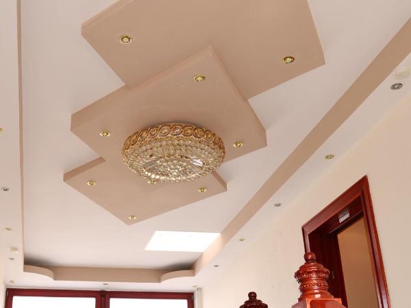 Hotel Kennedy : photo 2 de la chambre chambre triple avec salle de bains commune