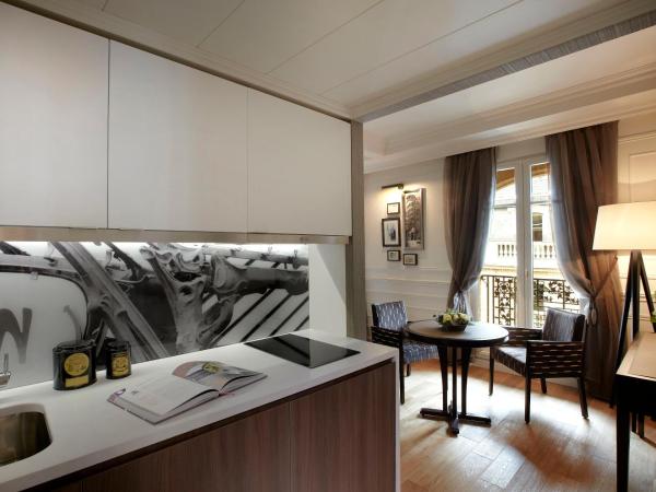 La Clef Louvre Paris by The Crest Collection : photo 3 de la chambre suite royale - forfait vip