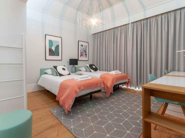 NLC Rooms & Suites : photo 3 de la chambre chambre lits jumeaux avec balcon