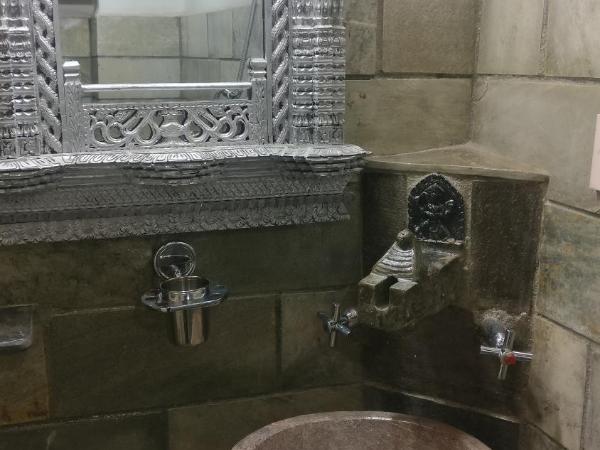 Temple House : photo 3 de la chambre chambre double ou lits jumeaux deluxe avec balcon