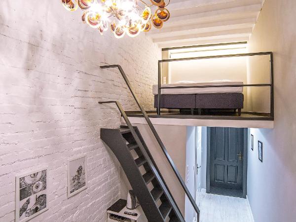 MoHo L : photo 3 de la chambre chambre lits jumeaux standard avec canapé