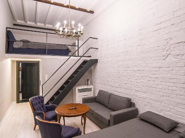 MoHo L : photo 2 de la chambre chambre familiale avec salle de bains privative