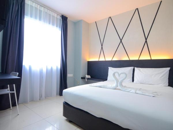 Suite Dreamz Hotel : photo 1 de la chambre chambre de luxe avec fenêtre