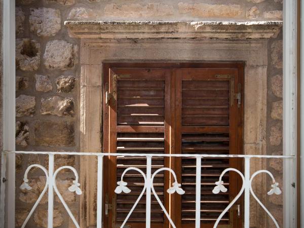 Villa Flores Studio Apartment : photo 2 de la chambre studio